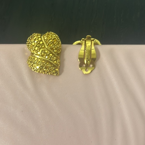 St. John clip on gold tone earrings - Picture 2 of 4